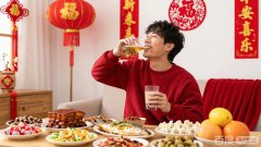 春节吃喝玩乐最伤肾和膀胱的4件事，很多人天天在做！